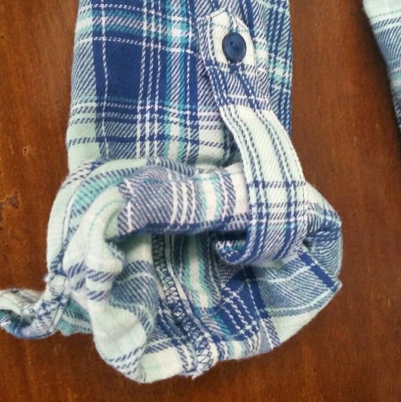 Light & Navy Blue. NEW IDEA. Flannel Long Sleeve. - Picture 3 of 3